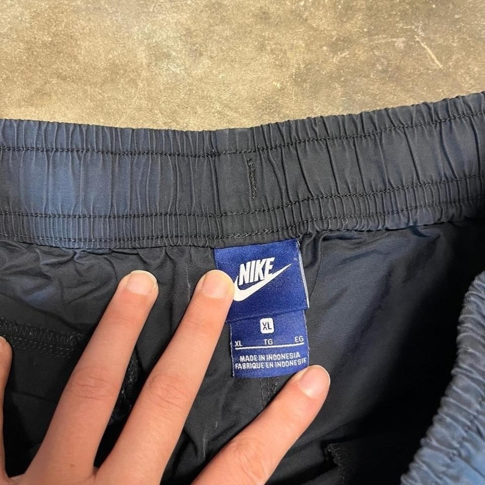 Vintage Y2K Nike black track pants Men's Size XL - Picture 3 of 6